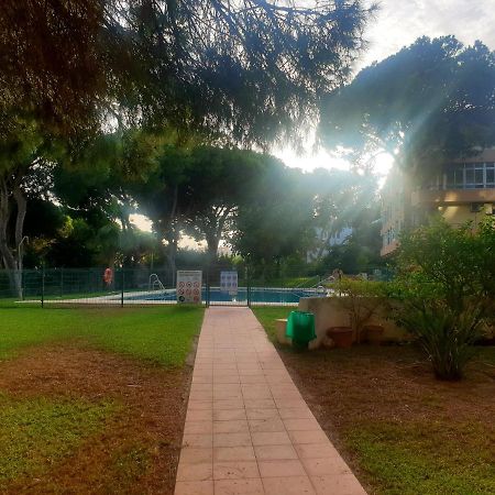 Precioso Estudio Con Piscina A 200M Del Mar Marbella Exterior foto
