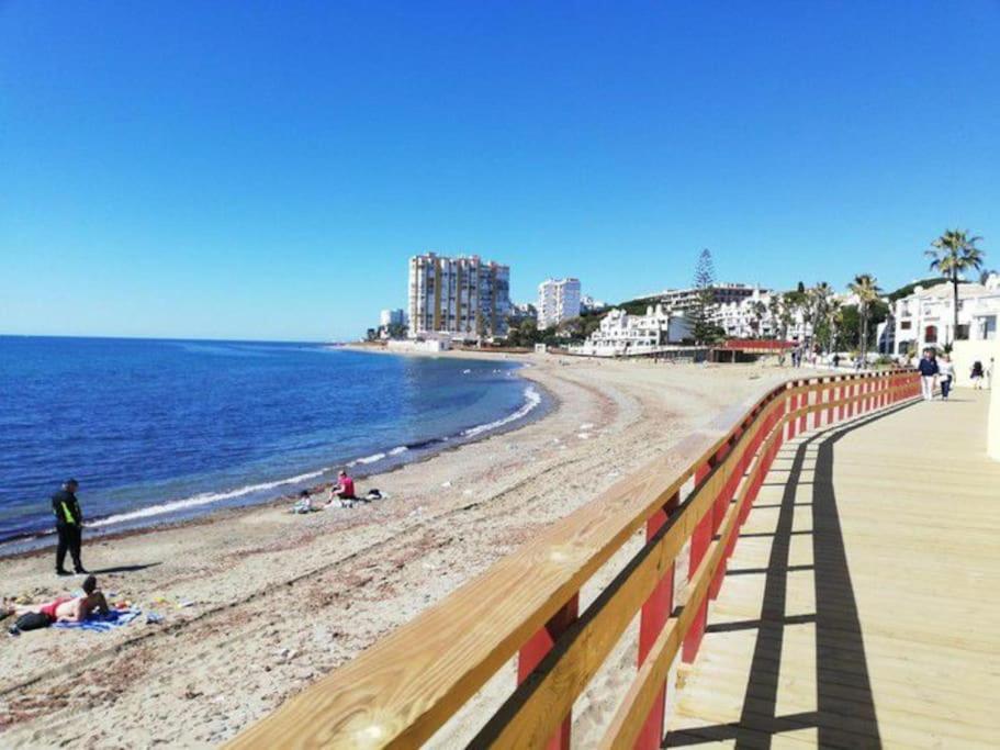 Precioso Estudio Con Piscina A 200M Del Mar Marbella Exterior foto