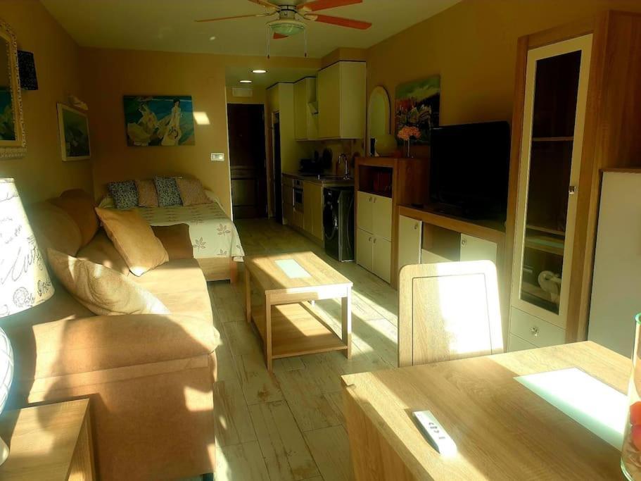 Precioso Estudio Con Piscina A 200M Del Mar Marbella Exterior foto