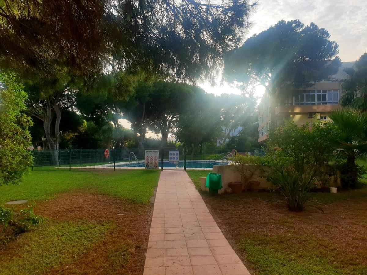 Precioso Estudio Con Piscina A 200M Del Mar Marbella Exterior foto